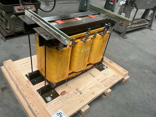 Nova magnetics 8379-01-0160 transformator 125kva - afbeelding 2 van  2