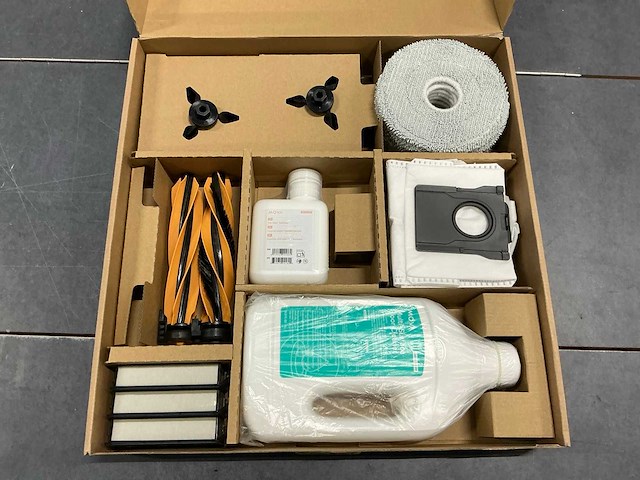 Nova robotic vacuüm cleaner - afbeelding 2 van  10