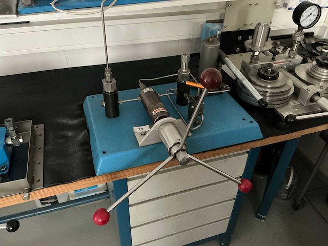 Nova swiss handhydraulische hogedruktester - afbeelding 1 van  5