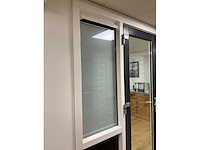 Novafront dubbele kunststof openslaande tuindeuren in kozijn - afbeelding 3 van  27