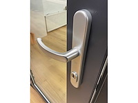 Novafront dubbele kunststof openslaande tuindeuren in kozijn - afbeelding 5 van  27