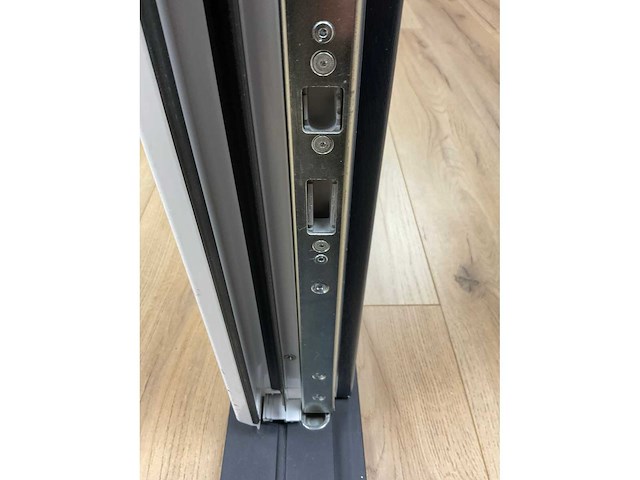 Novafront dubbele kunststof openslaande tuindeuren in kozijn - afbeelding 16 van  27