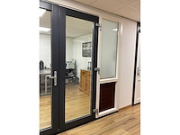 Novafront dubbele kunststof openslaande tuindeuren in kozijn - afbeelding 23 van  27