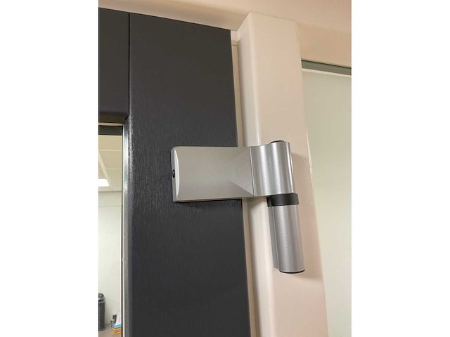 Novafront dubbele kunststof openslaande tuindeuren in kozijn - afbeelding 27 van  27