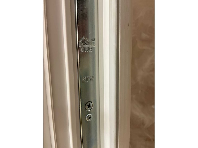 Novafront kunststof buitendeur in kozijn - afbeelding 5 van  21