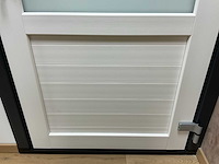 Novafront kunststof buitendeur in kozijn - afbeelding 20 van  21