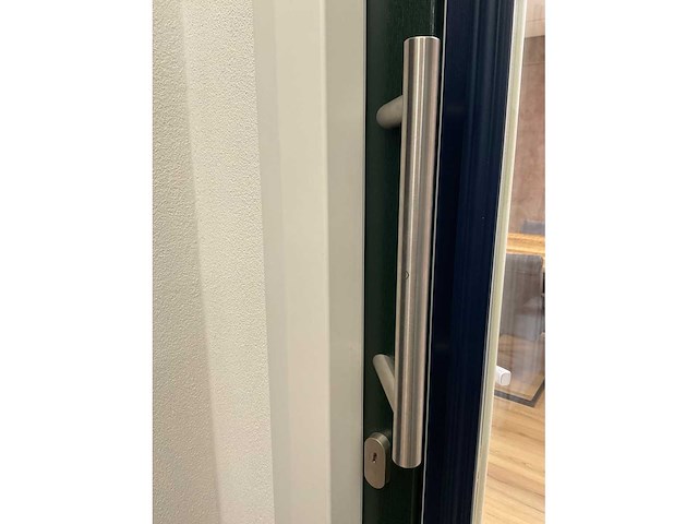 Novafront kunststof buitendeur in kozijn - afbeelding 10 van  15