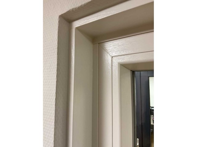 Novafront kunststof raamkozijn met draai/kiep - afbeelding 2 van  21