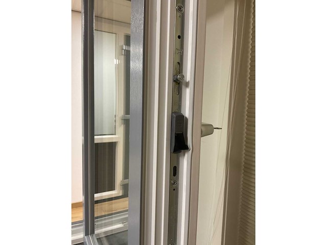 Novafront kunststof raamkozijn met draai/kiep - afbeelding 5 van  21