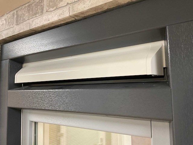 Novafront kunststof raamkozijn met draai/kiep - afbeelding 18 van  21