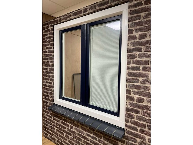 Novafront kunststof raamkozijn met dubbelopenslaande ramen - afbeelding 12 van  23
