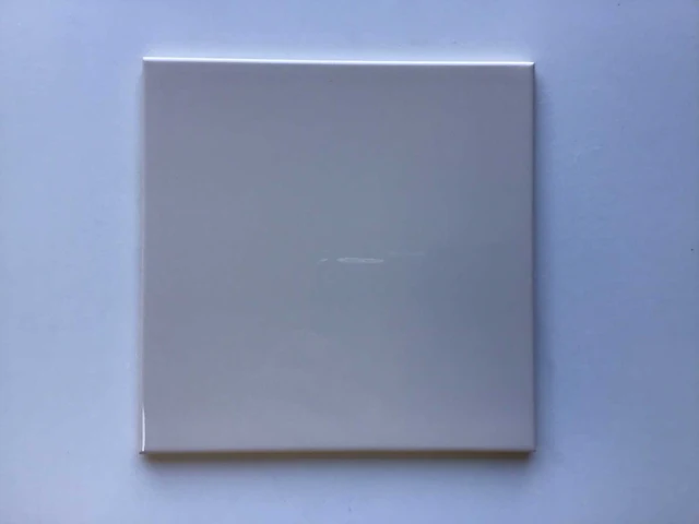 Novakor - crème- 15x15 cm - 25m2 - wandtegel - afbeelding 1 van  6