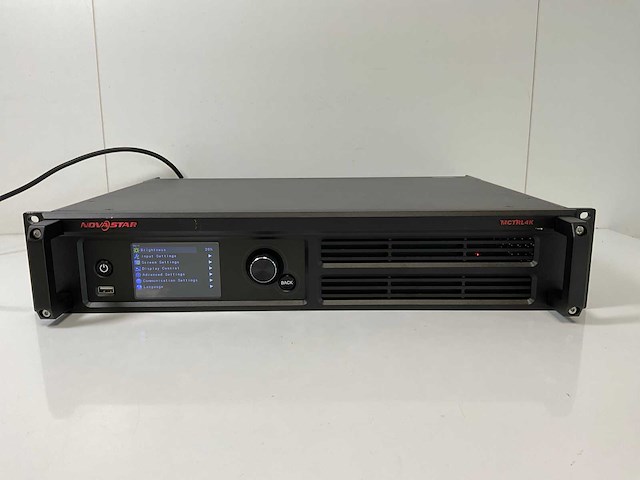 Novastar (mctrl4k), controller for led display - afbeelding 1 van  7