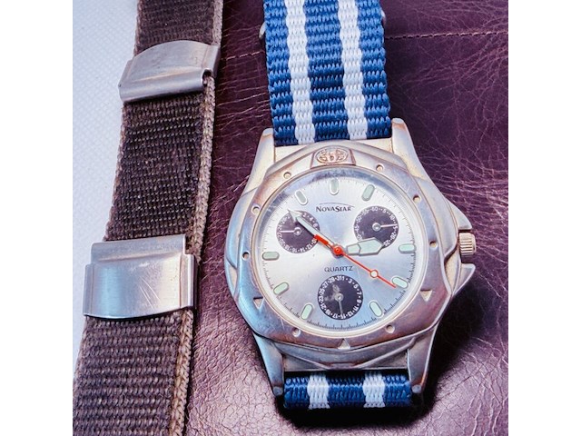 Novastar vintage militaire horloge met nieuwe nato band - afbeelding 1 van  5
