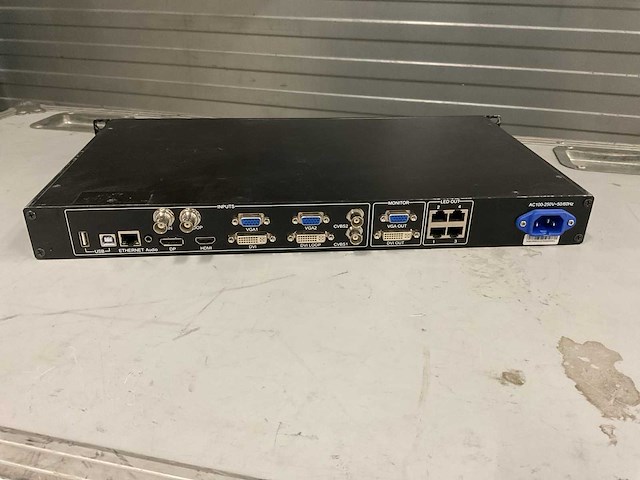 Novastar vx45 led display video controller - afbeelding 2 van  2