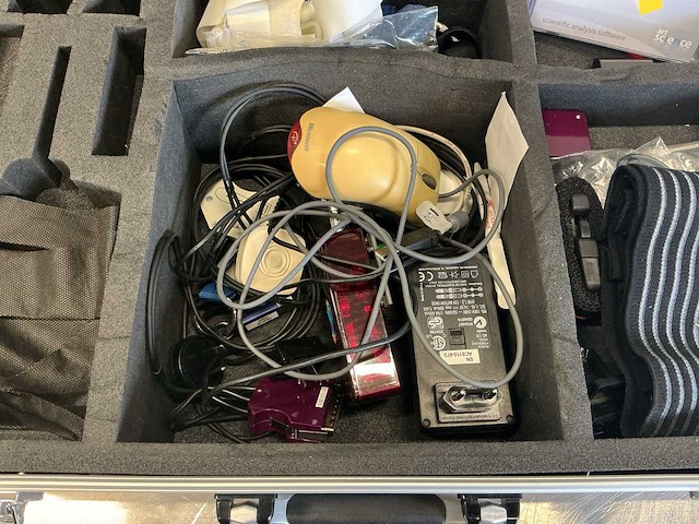 Novel pedar meetinstrument voor voetdrukmetingen - afbeelding 6 van  7