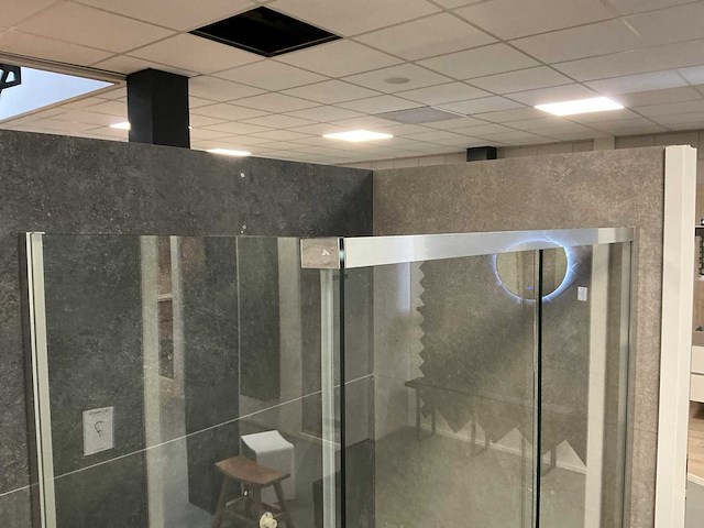 Novellini douchebak met douchewand - afbeelding 7 van  8