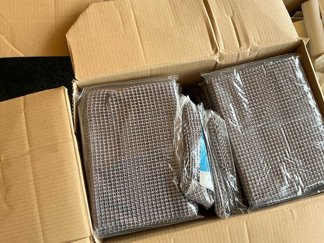 Novidcar partij antislipmatten (90x) - afbeelding 4 van  4