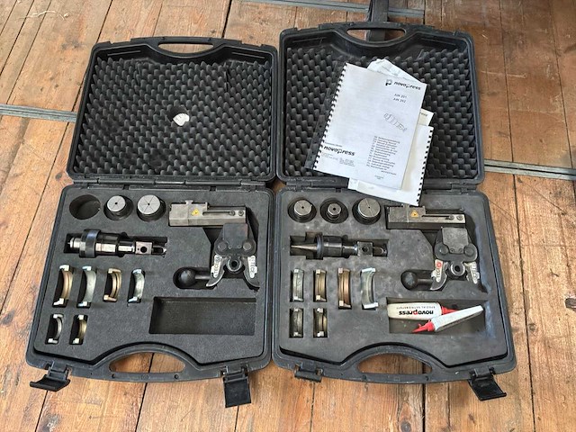 Novopress / tece persgereedschap (2x) - afbeelding 1 van  3
