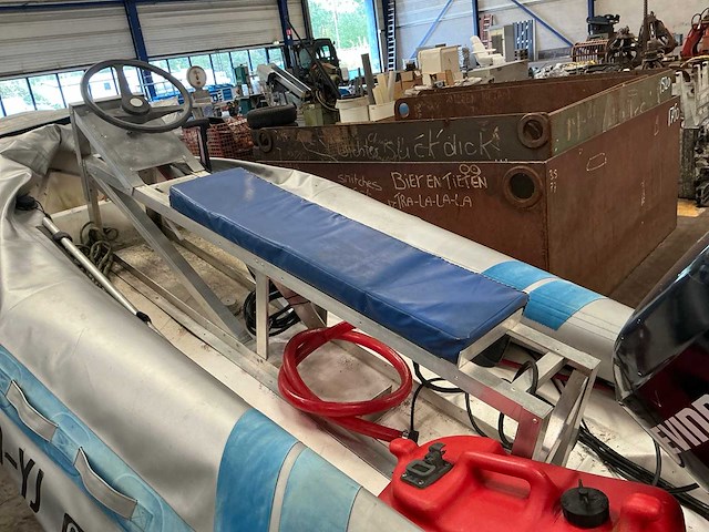 Novurania ribboot - afbeelding 5 van  7