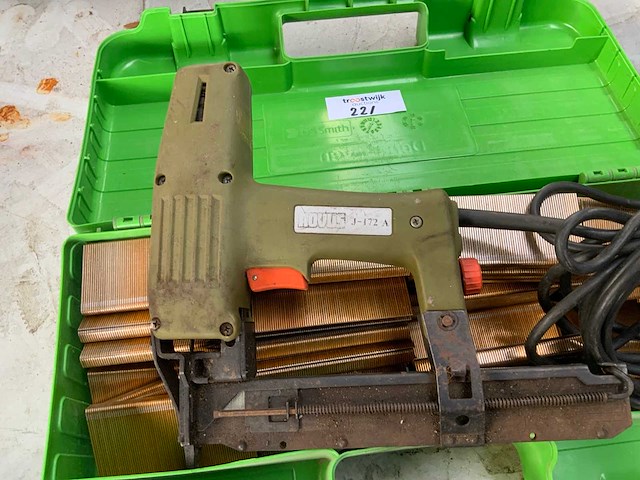 Novus j-172 a elektrische tacker en nieten - afbeelding 2 van  2