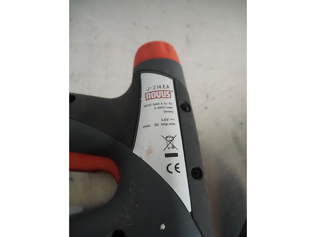 Novus - afbeelding 5 van  5