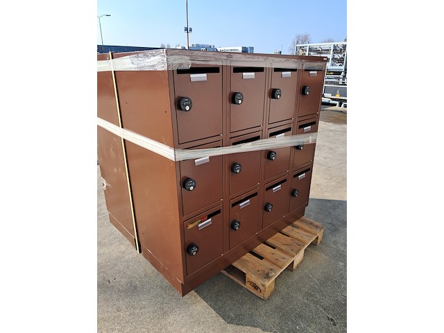 (ns materiaal) 2x 12-deurs lockerkast, olssen - afbeelding 3 van  7