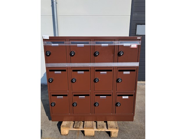 (ns materiaal) 2x 12-deurs lockerkast, olssen - afbeelding 1 van  7