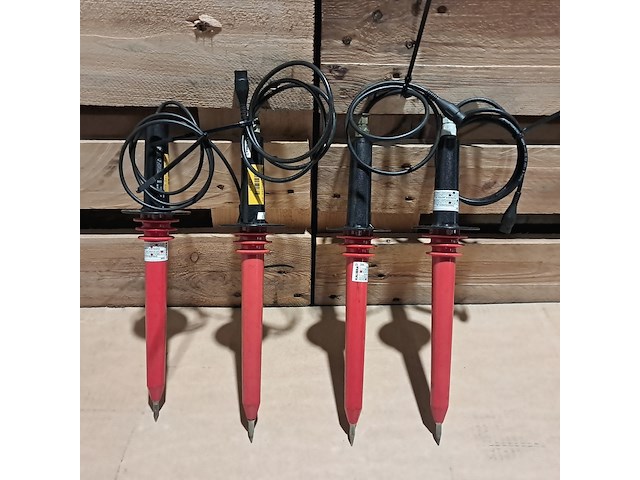 (ns materiaal) 2x hoogspanningsmeter, digit, met 4x sonde, fluke 80k-40 - afbeelding 5 van  7