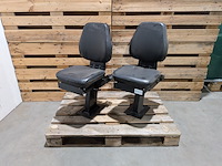 (ns materiaal) 2x machinistenstoel, savas, p153, 2012 - afbeelding 1 van  5