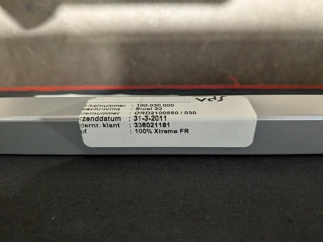 (ns materiaal) 3x fauteuil, gijs van der sluis, model 30, rood - afbeelding 7 van  8