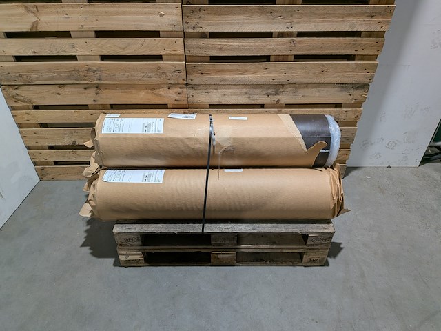 (ns materiaal) 3x rol rubberen vloerbedekking, noraplan, valua mobil (933) ntx, 6882, 2022 - afbeelding 1 van  5