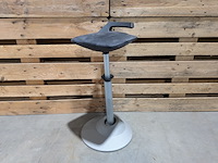 (ns materiaal) 4x diverse kruk, fp collection & aeris - afbeelding 3 van  15