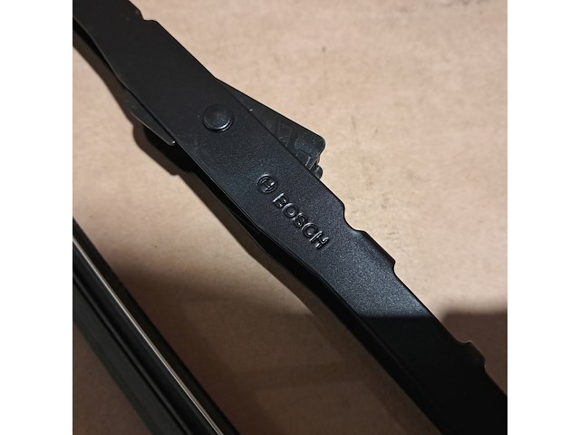 (ns materiaal) ± 550 ruitenwisserbladen met klinknagel, bosch, twin n70 - afbeelding 6 van  12