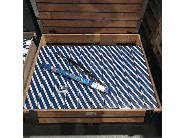 (ns materiaal) ± 550 ruitenwisserbladen met klinknagel, bosch, twin n70 - afbeelding 10 van  12