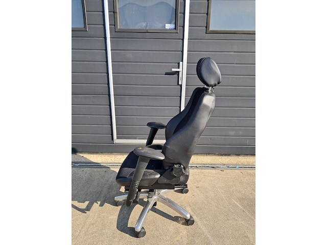 (ns materiaal) 7x diverse bureaustoel, o.a könic - afbeelding 16 van  47