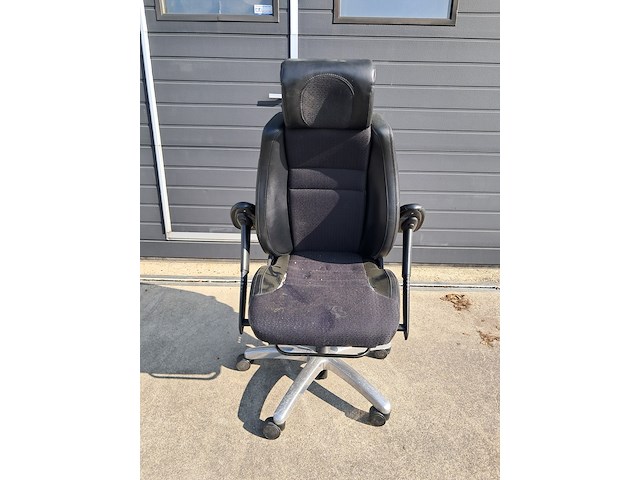 (ns materiaal) 7x diverse bureaustoel, o.a könic - afbeelding 19 van  47