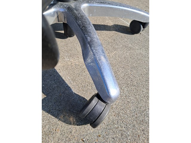 (ns materiaal) 7x diverse bureaustoel, o.a könic - afbeelding 33 van  47