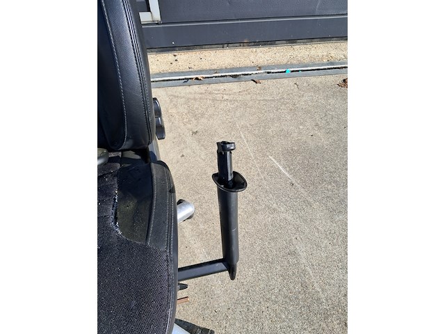 (ns materiaal) 7x diverse bureaustoel, o.a könic - afbeelding 40 van  47