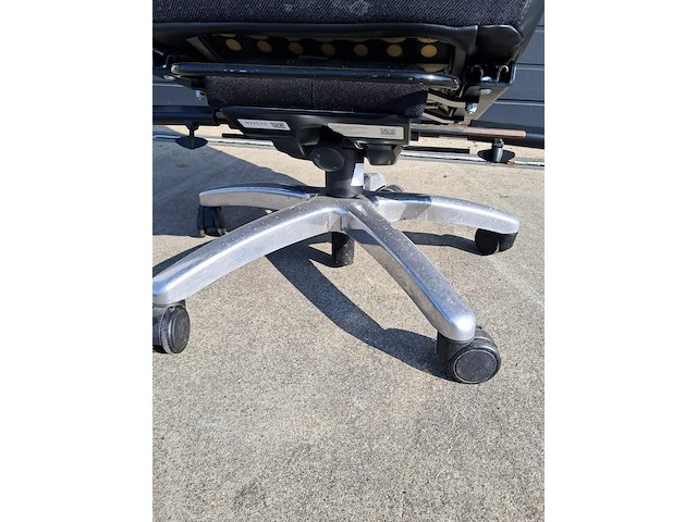 (ns materiaal) 7x diverse bureaustoel, o.a könic - afbeelding 41 van  47