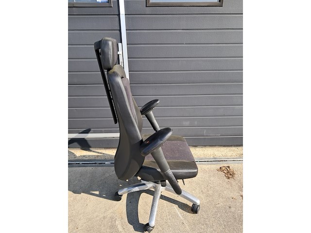 (ns materiaal) 7x diverse bureaustoel, o.a könic - afbeelding 43 van  47