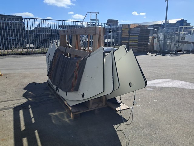 (ns materiaal) 8x elektrisch curved bureaublad - afbeelding 2 van  7