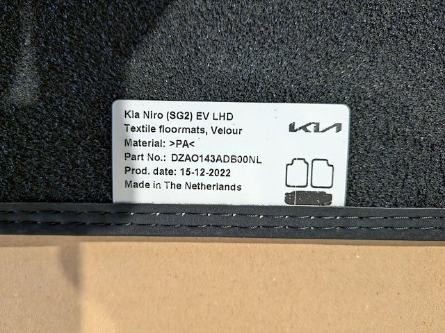(ns materiaal) achterbank, vloermat & hoedenplank, kia niro (sg2) ev, charcoal gray, 2023 - afbeelding 15 van  23