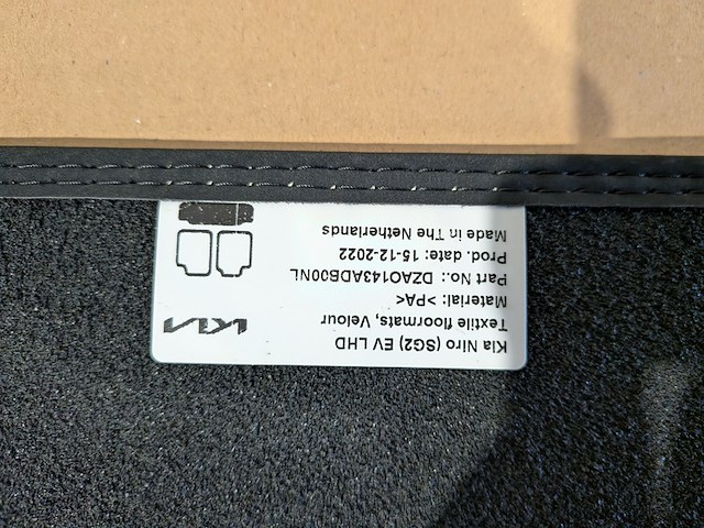 (ns materiaal) achterbank, vloermat & hoedenplank, kia niro (sg2) ev, charcoal gray, 2023 - afbeelding 15 van  23