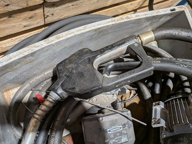 (ns materiaal) bakwagen, fetra, 2561, met dieselpomp en toebehoren, piusi panther 56 - afbeelding 10 van  11