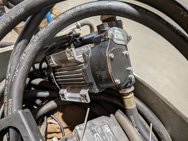 (ns materiaal) bakwagen, fetra, 2561, met dieselpomp en toebehoren, piusi panther 56 - afbeelding 11 van  11