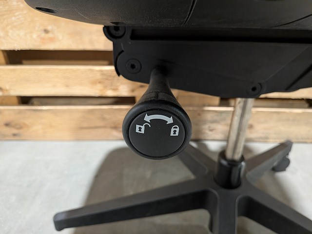 (ns materiaal) bureaustoel, gipsen, zinn synchro - afbeelding 8 van  9