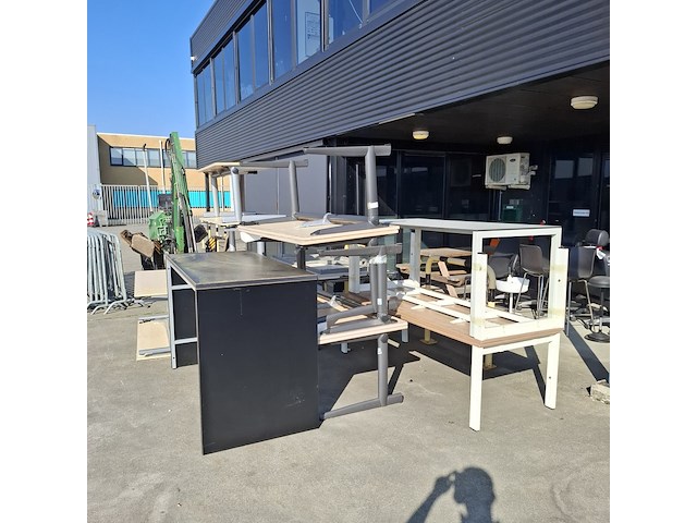 (ns materiaal) ca. 13x bureautafel - afbeelding 3 van  8