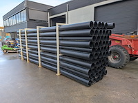 (ns materiaal) ca. 55x pvc installatiebuis, incl. stalen frame - afbeelding 3 van  7