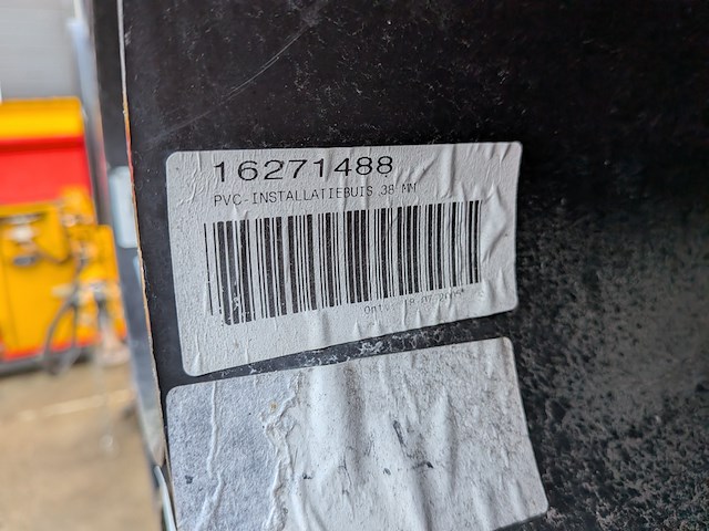 (ns materiaal) ca. 55x pvc installatiebuis, incl. stalen frame - afbeelding 7 van  7